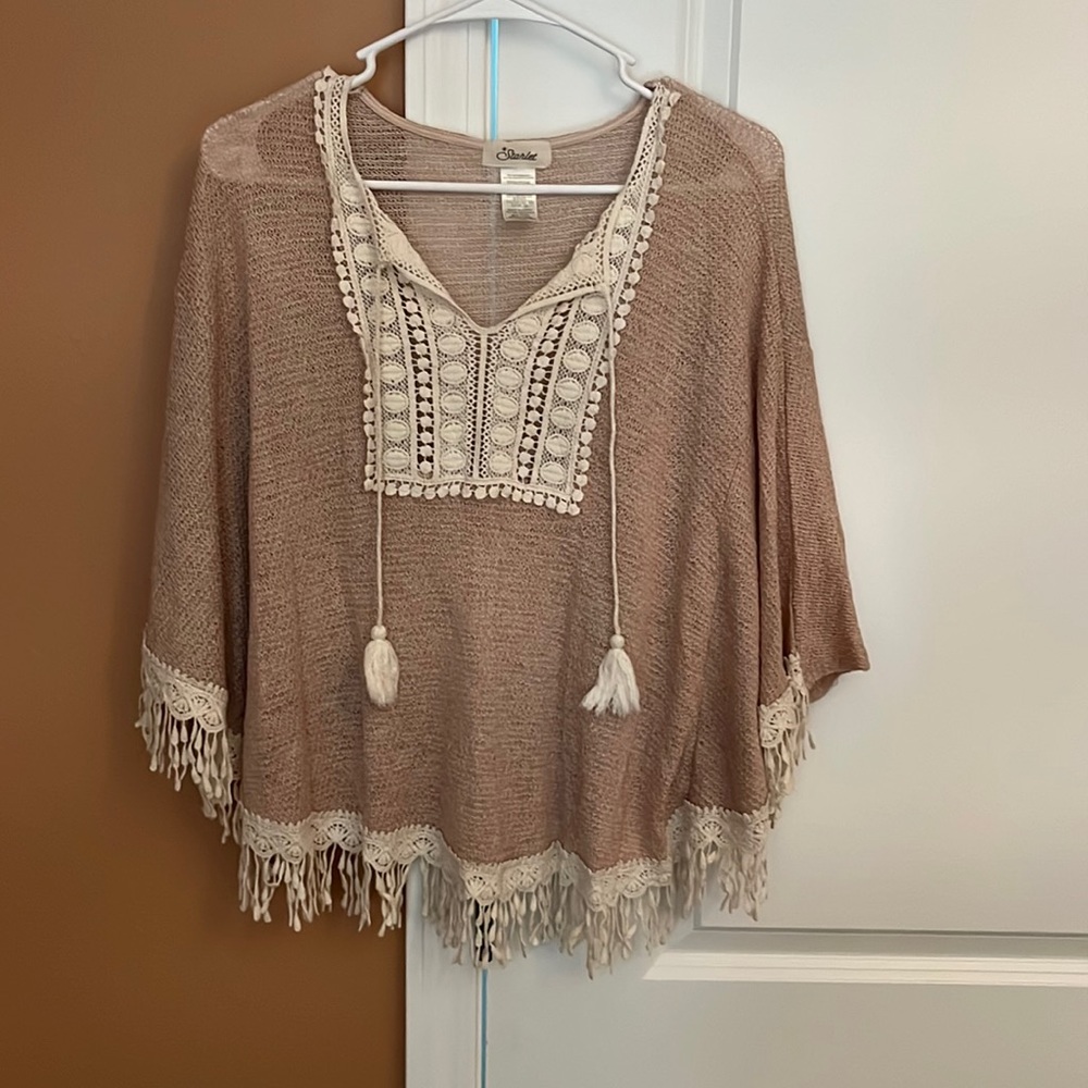 Tan top with cream fringe